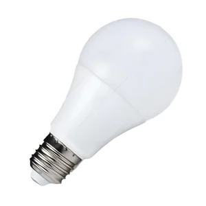 LED лампа с 3 цвята на светлината (студена-неутрална-топла светлина), променящи се при всяко включване на лампата