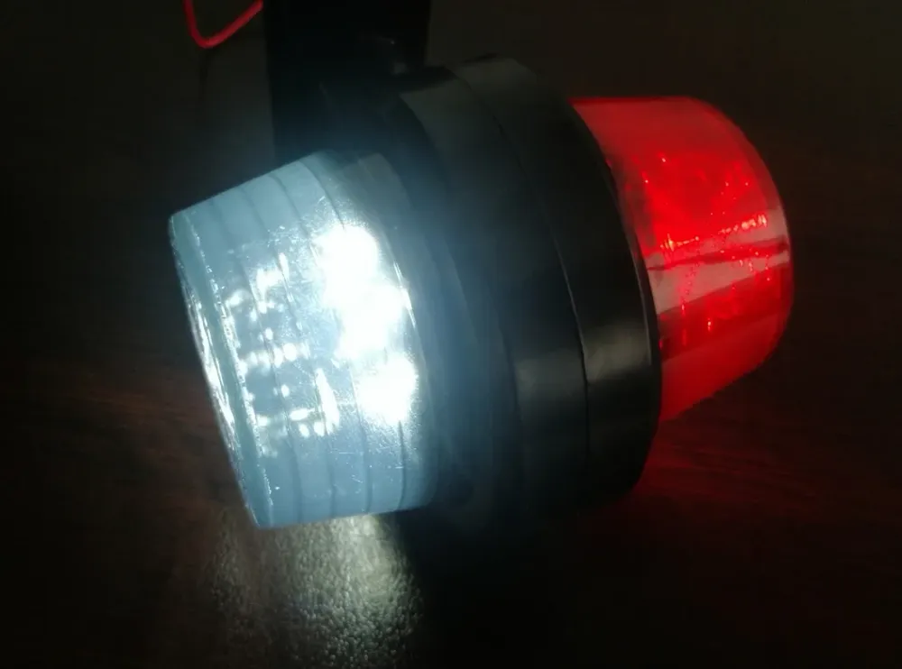 Комплект от 2 броя 12-24V ЛЕД LED Диодни Странични Маркери Рогчета Светлини Опушено Стъкло За Камион Ремарке Каравана Кемп...