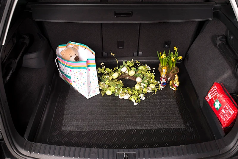 Стелка за багажник Aristar® за Volkswagen Passat B5 Variant / Комби (5 врати) (1996–2005) – съвместима с фейслифт версията