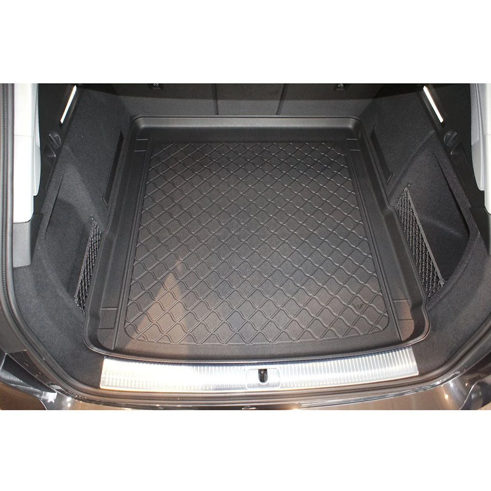 Гумирана стелка за багажник за Audi A4 B9 (2015+) Avant / Allroad Quattro Combi incl. models rails