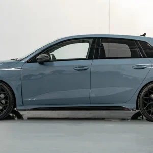 Градски автомобилен карбонов комплект за Audi RS3 8Y хечбек