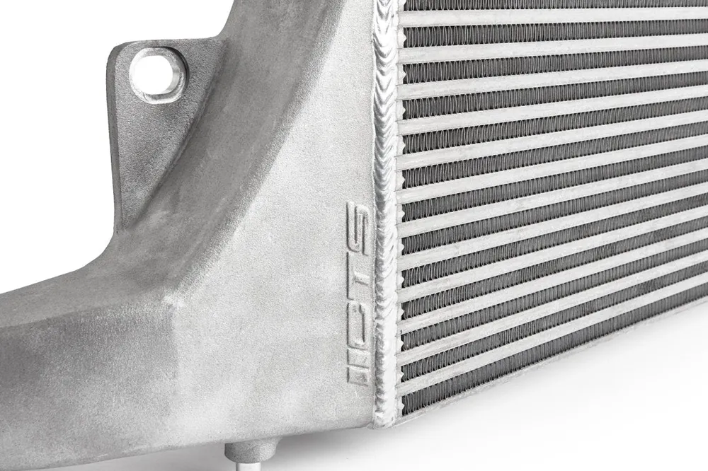 CTS Direct Fit ZWART интеркулер Audi 8V RS3/ TTRS 2.5T EVO