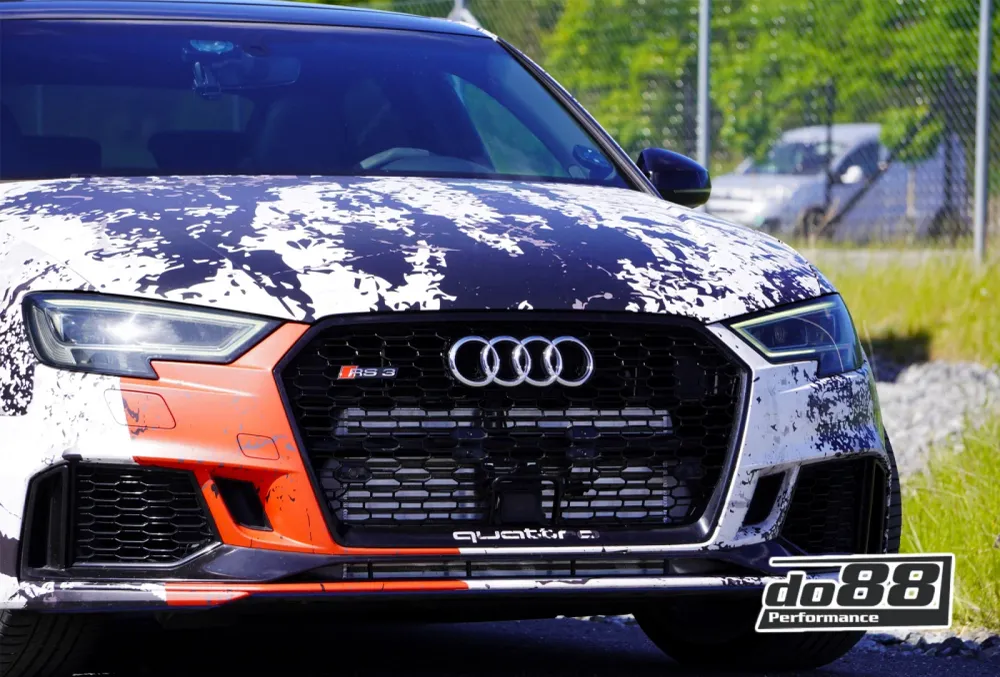 Комплект голям интеркулер и тръба за зареждане DO88 за Audi RS3 8V/8Y