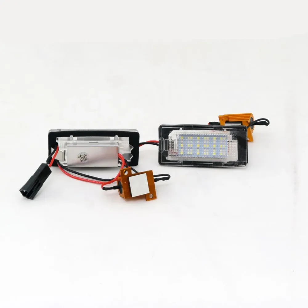 Плафони за осветление на задния номер за VW GOLF 2010+ / PASSAT / SHARAN / TOURAN / TOUAREG 2011+, 76x33 mm