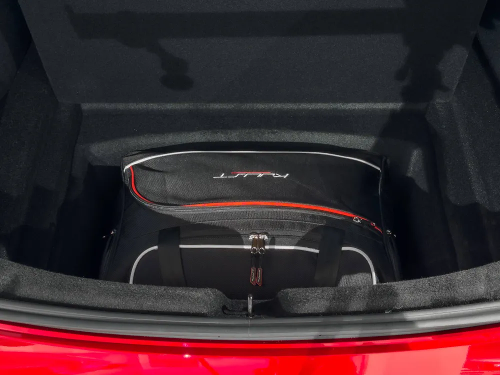 TESLA MODEL 3 2023+ КОМПЛЕКТ ЧАНТИ ЗА КОЛА 5 БР Kjust