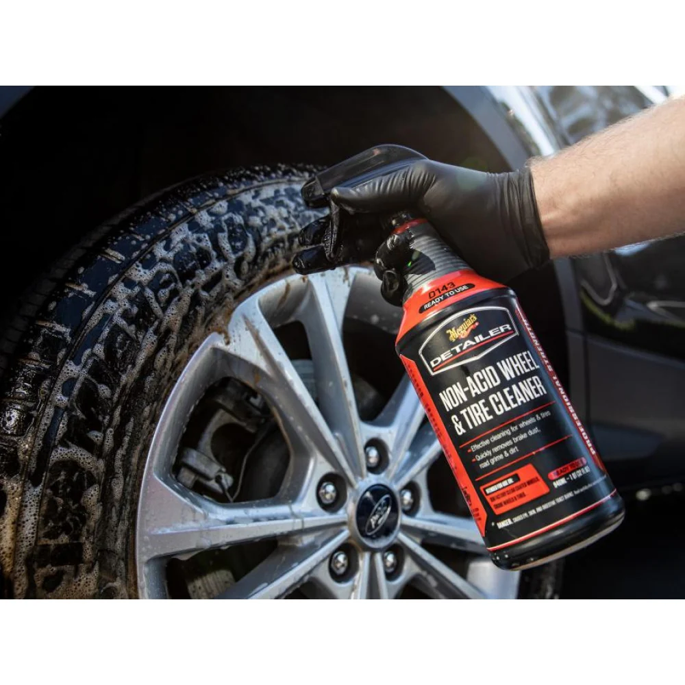 Некиселинен почистващ препарат за джанти и гуми Meguiar's, 946 мл