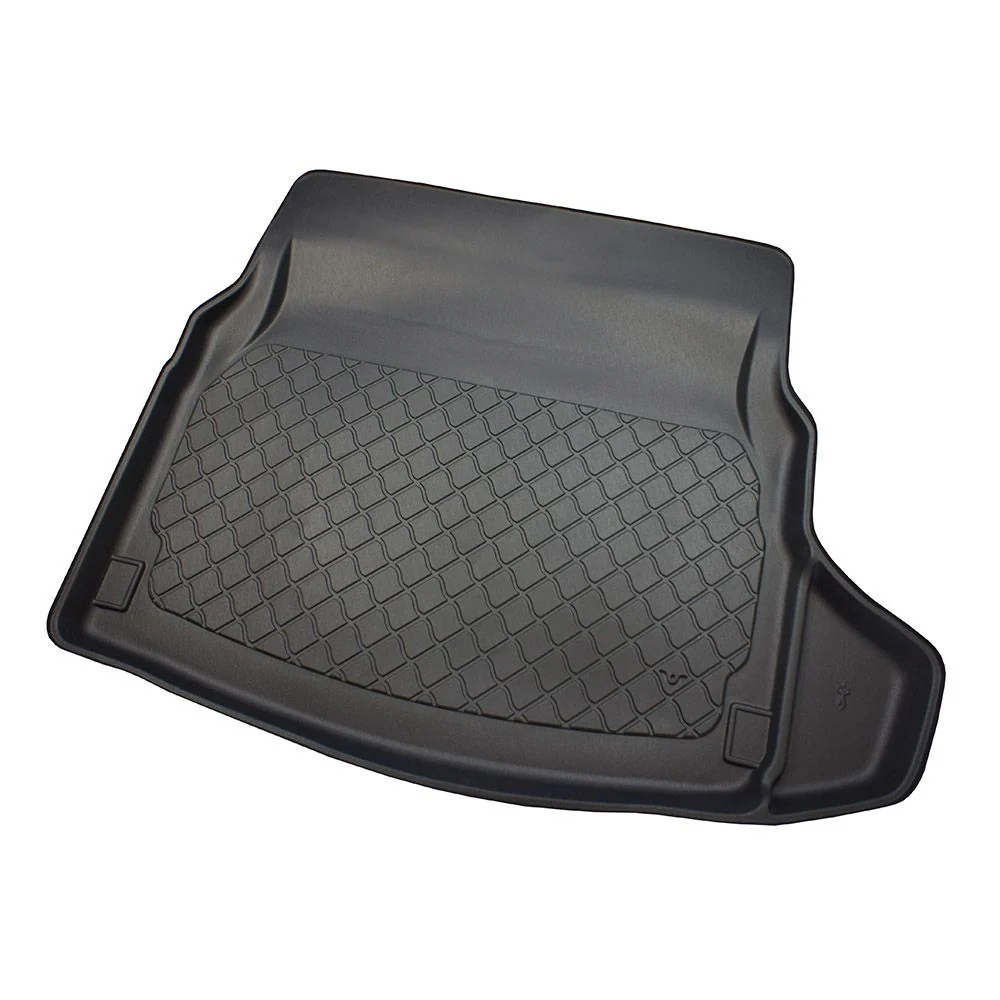 Гумирана стелка за багажник за Mercedes C-Class W205 (2014+) Sedan back seat leaning forward (foldable); right wing remova...