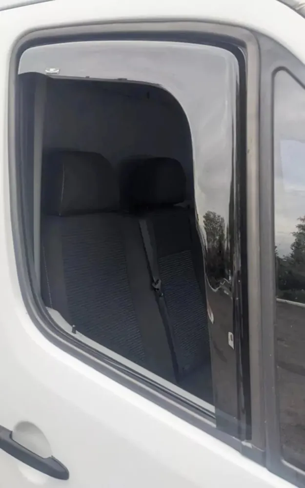 Комплект от 2бр. ветробрани за Mercedes Sprinter MK2 W906 / VW CRAFTER MK1 2006-2018