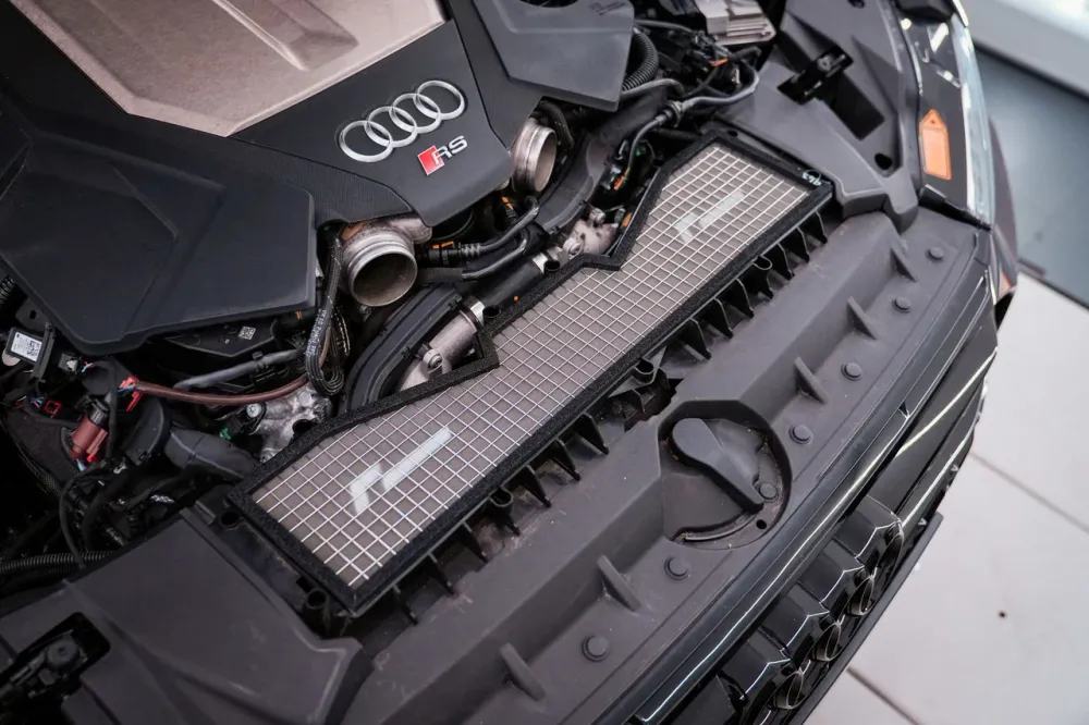 RacingLine Високопропусклив панелен въздушен филтър за Audi RS6, RS7 C8