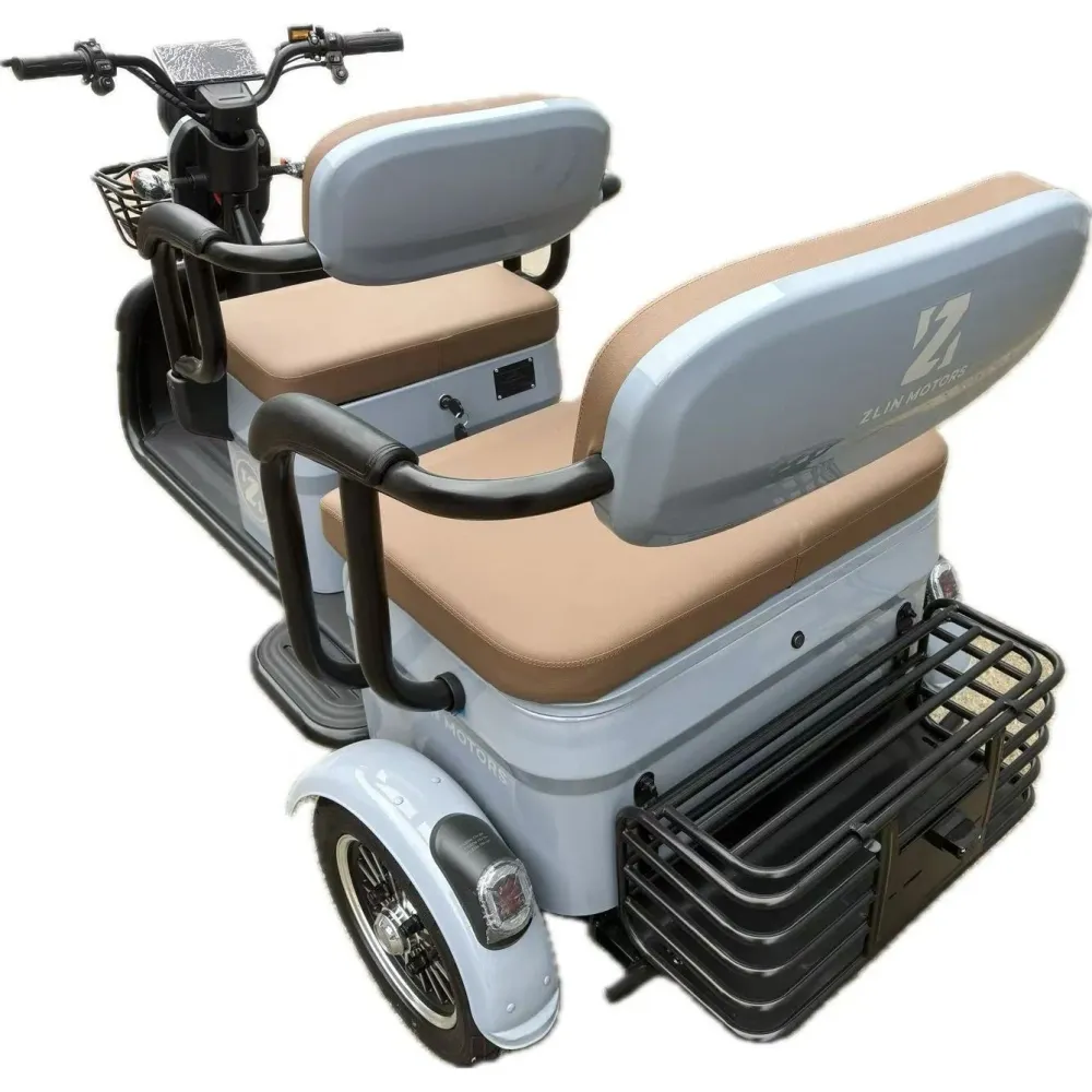 Triciclu Electric V6, Saige, Fara Permis, cu Doua Locuri, Motor 1800W, Baterie 72V24Ah, Autonomie 60km, 220x88x105 cm, Vit...